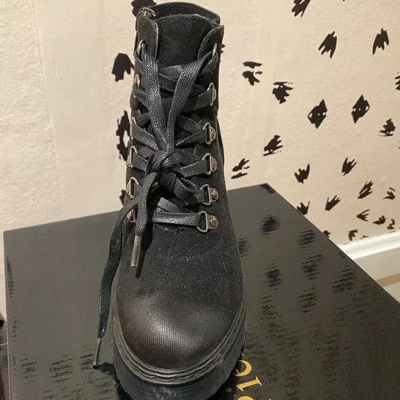 Pierre Dumas Black Lace Up Ankle Boots - Picture 2 of 6